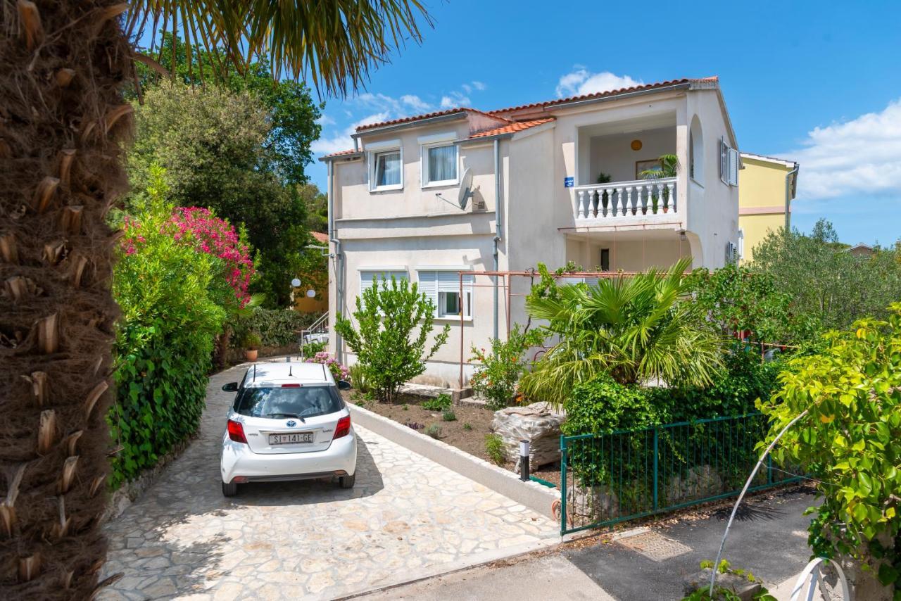 Jadrija Bay Apartment Sibenik Bagian luar foto